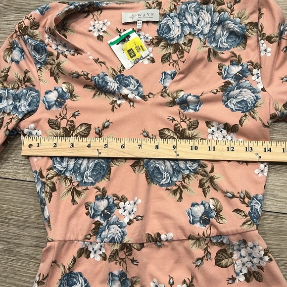 NWT XS Beautiful pink and blue floral dress - Picture 5 of 7